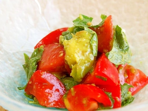 1分副菜!トマトとアボガドの白だし和え♪